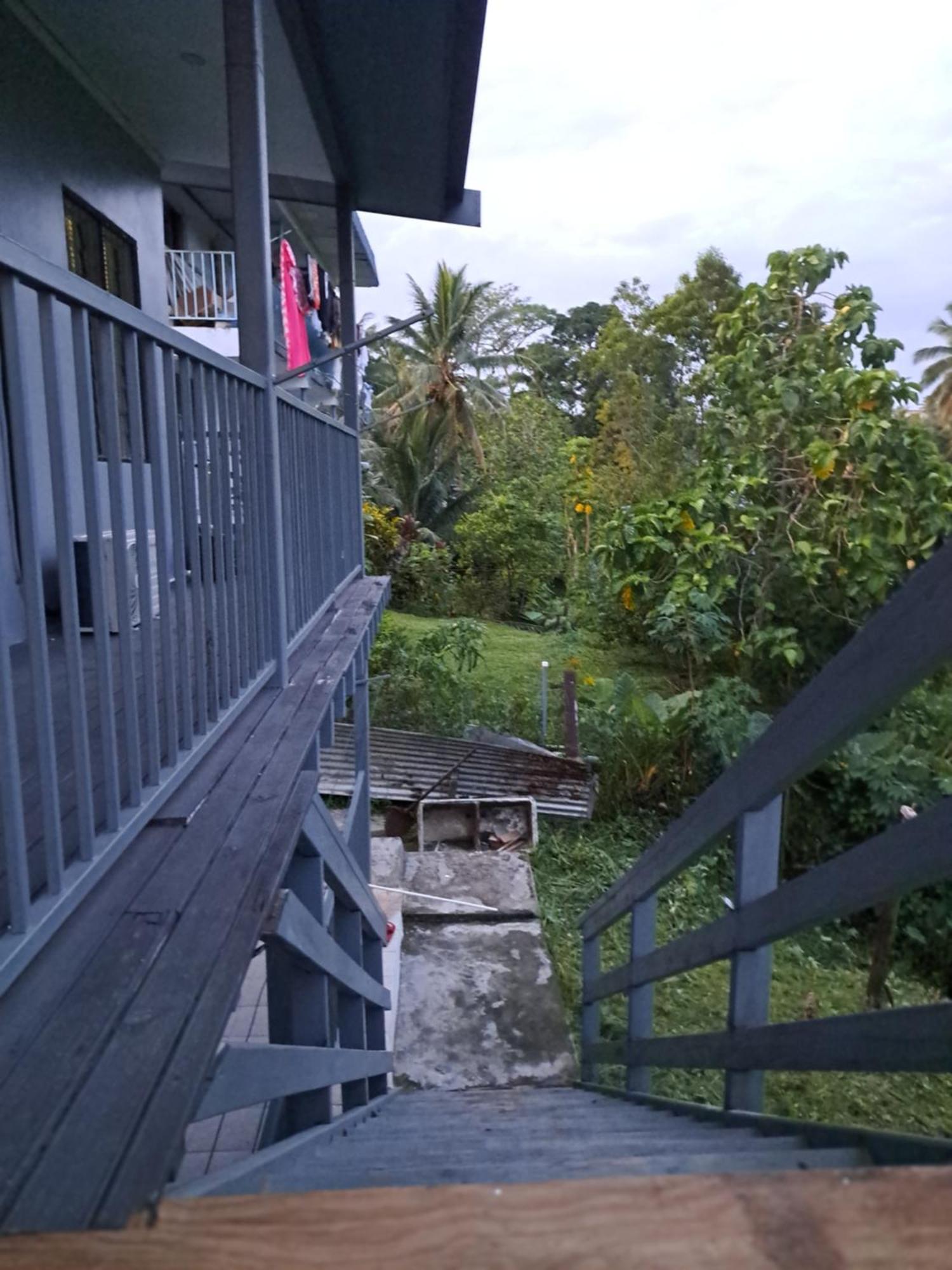 Tropical Almond Haven Bed & Breakfast Сува Екстериор снимка